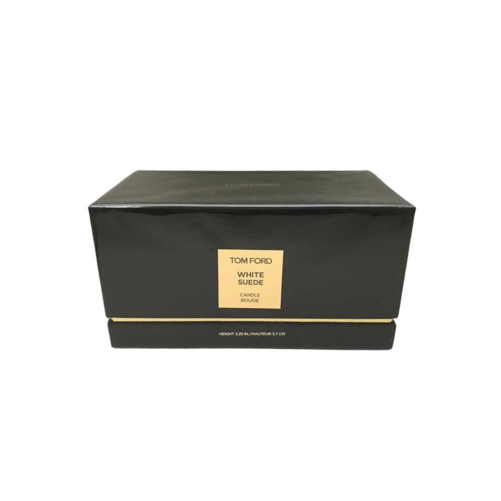 TOM FORD WHITE SUEDE CANDLE 225G view 2