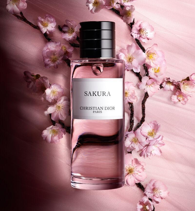 DIOR SAKURA  LIMITED EDITION EDP 250MLundefined