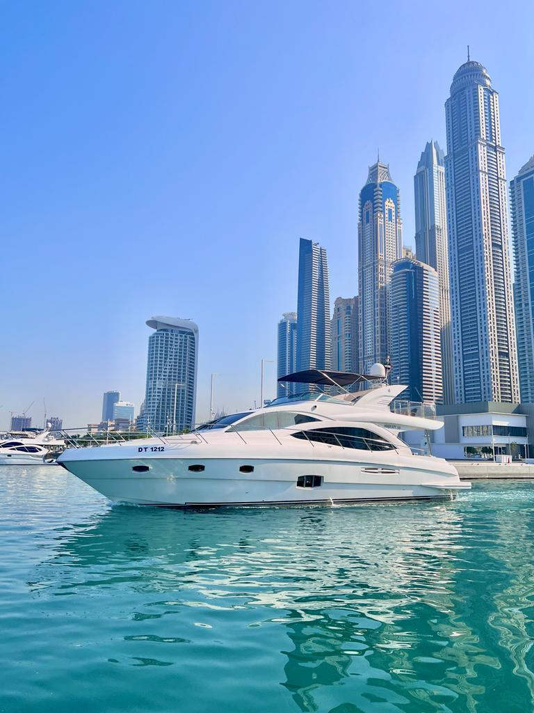 Yacht Majesty56 ​​feet view 1
