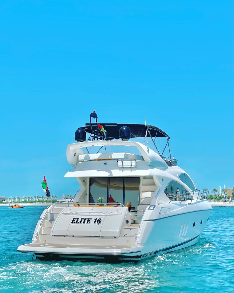 Sunseeker 70ft yacht view 7