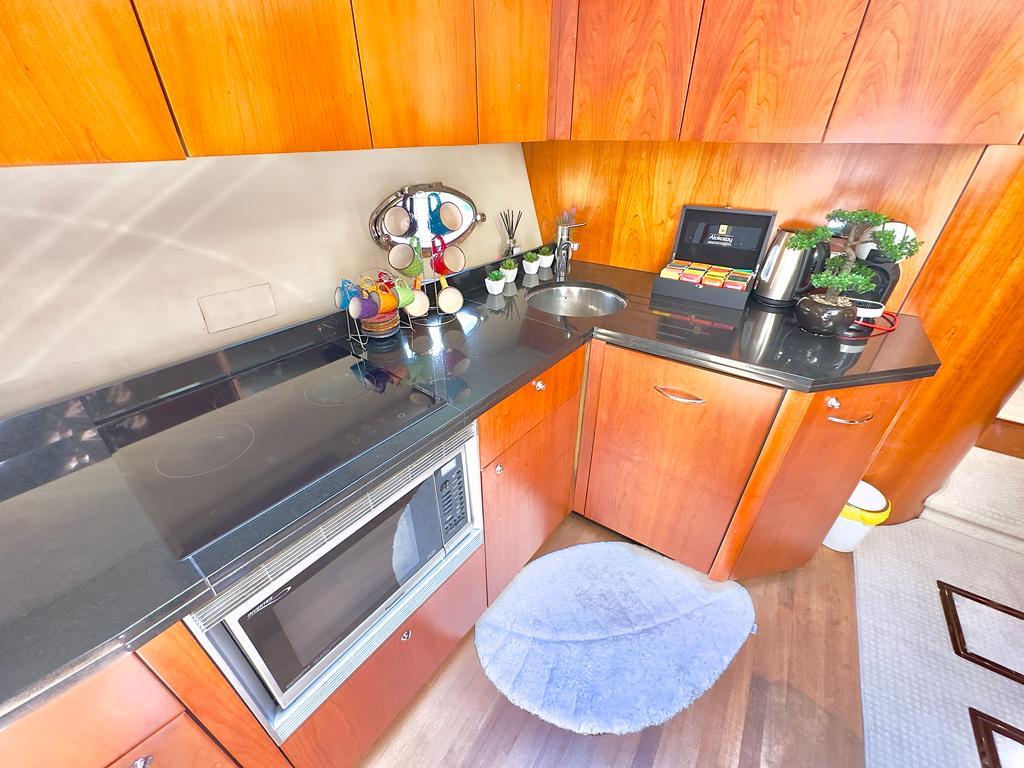 Sunseeker 70ft yacht view 22