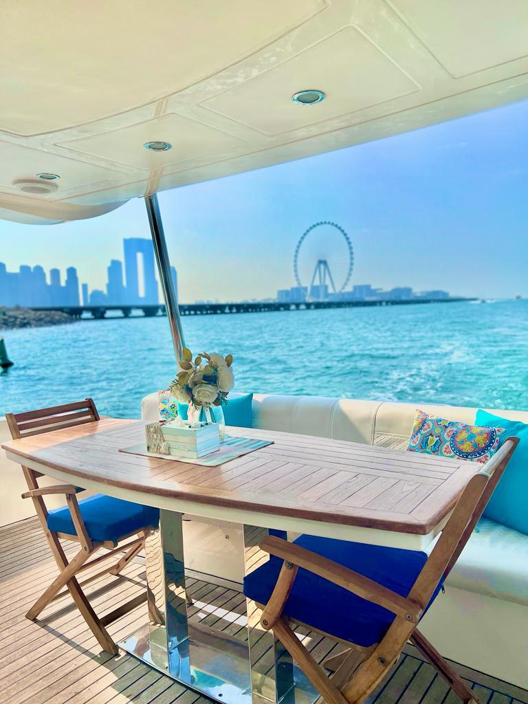 Yacht Majesty56 ​​feet view 9