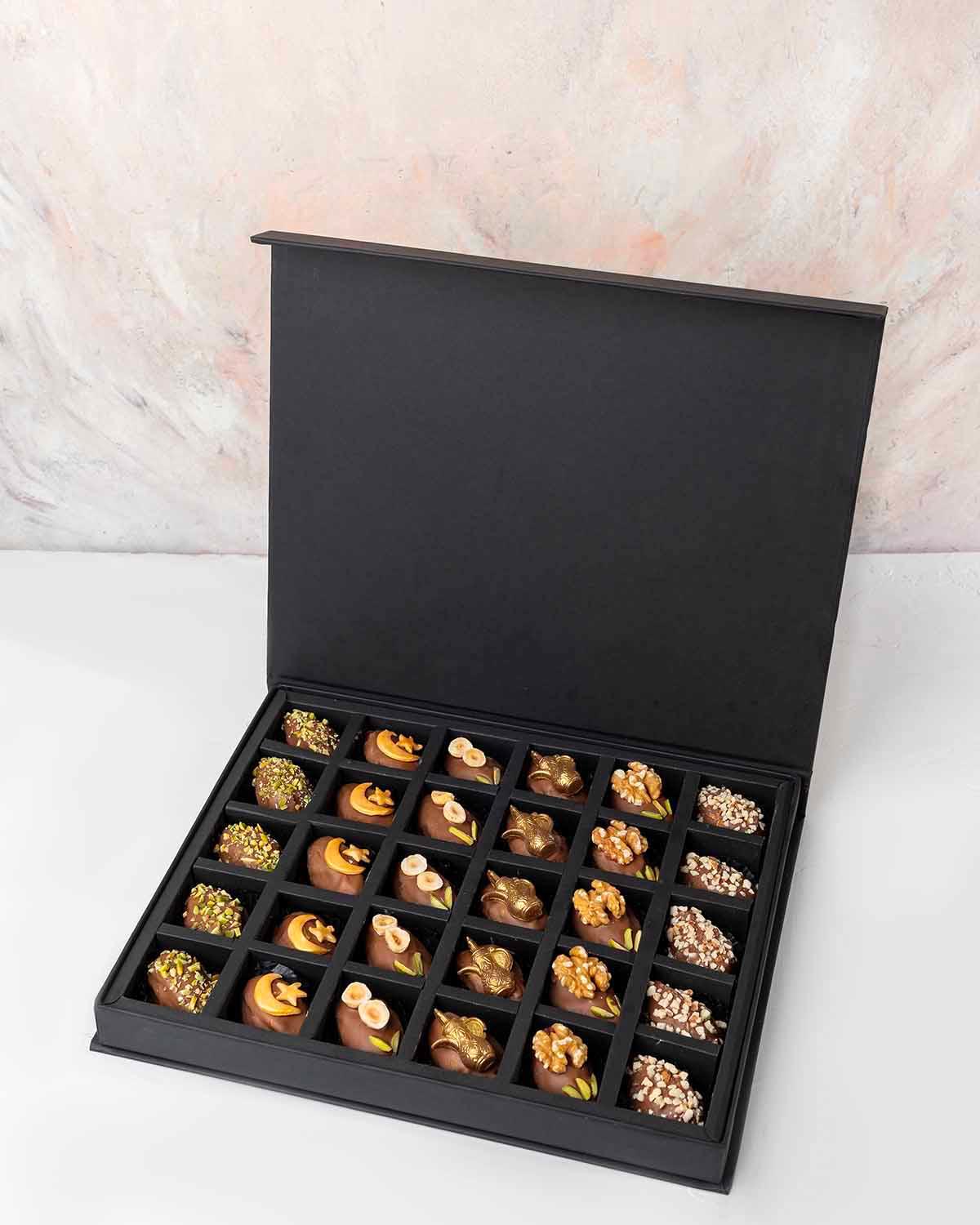 30 Designer Dates  by NJD view 2