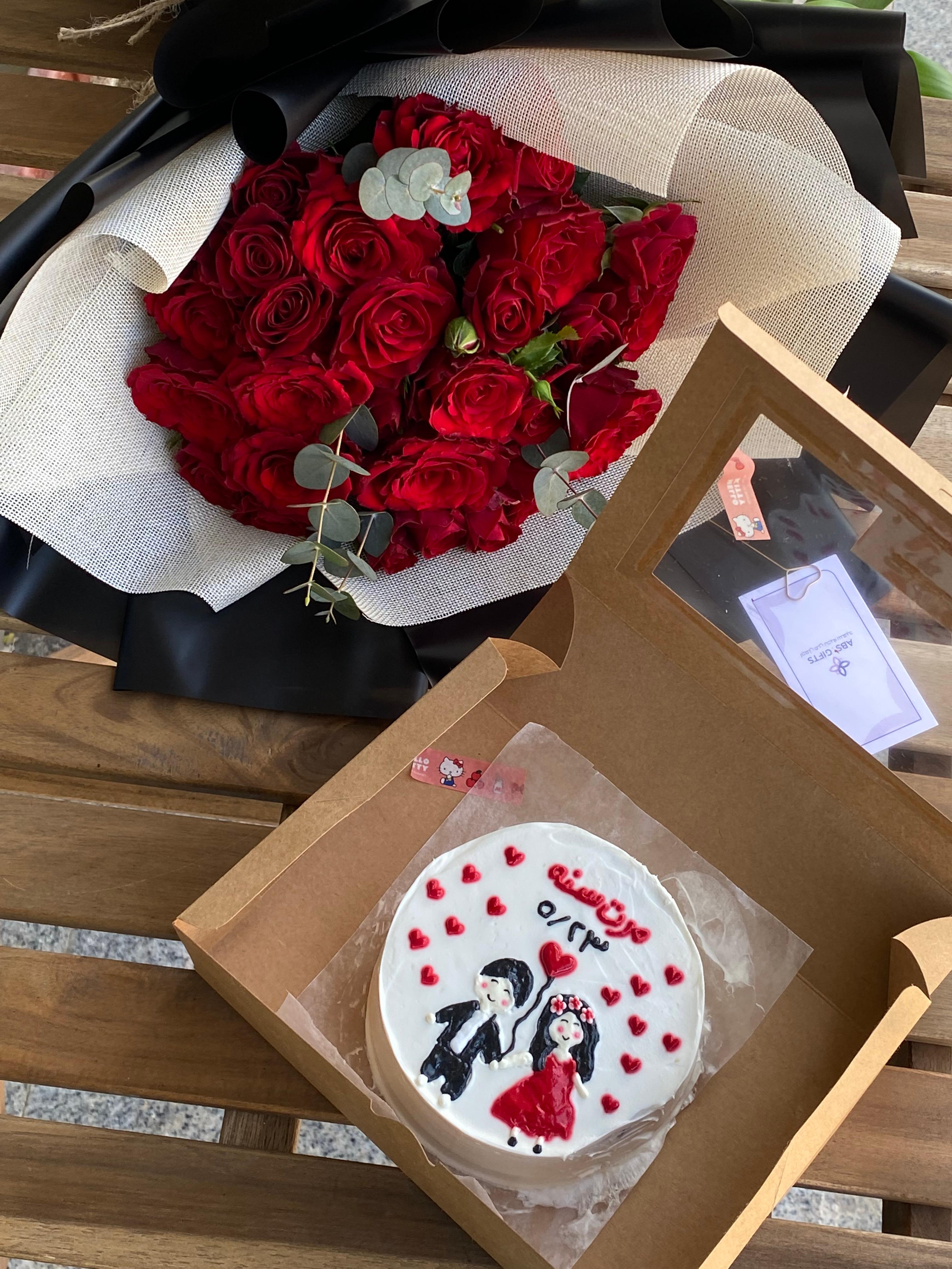 Rose bouquet with cake2 view 3