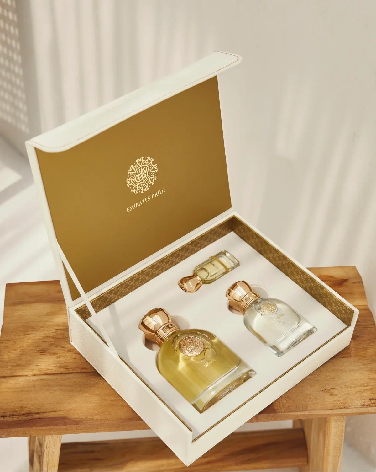 White Gift Set view 1