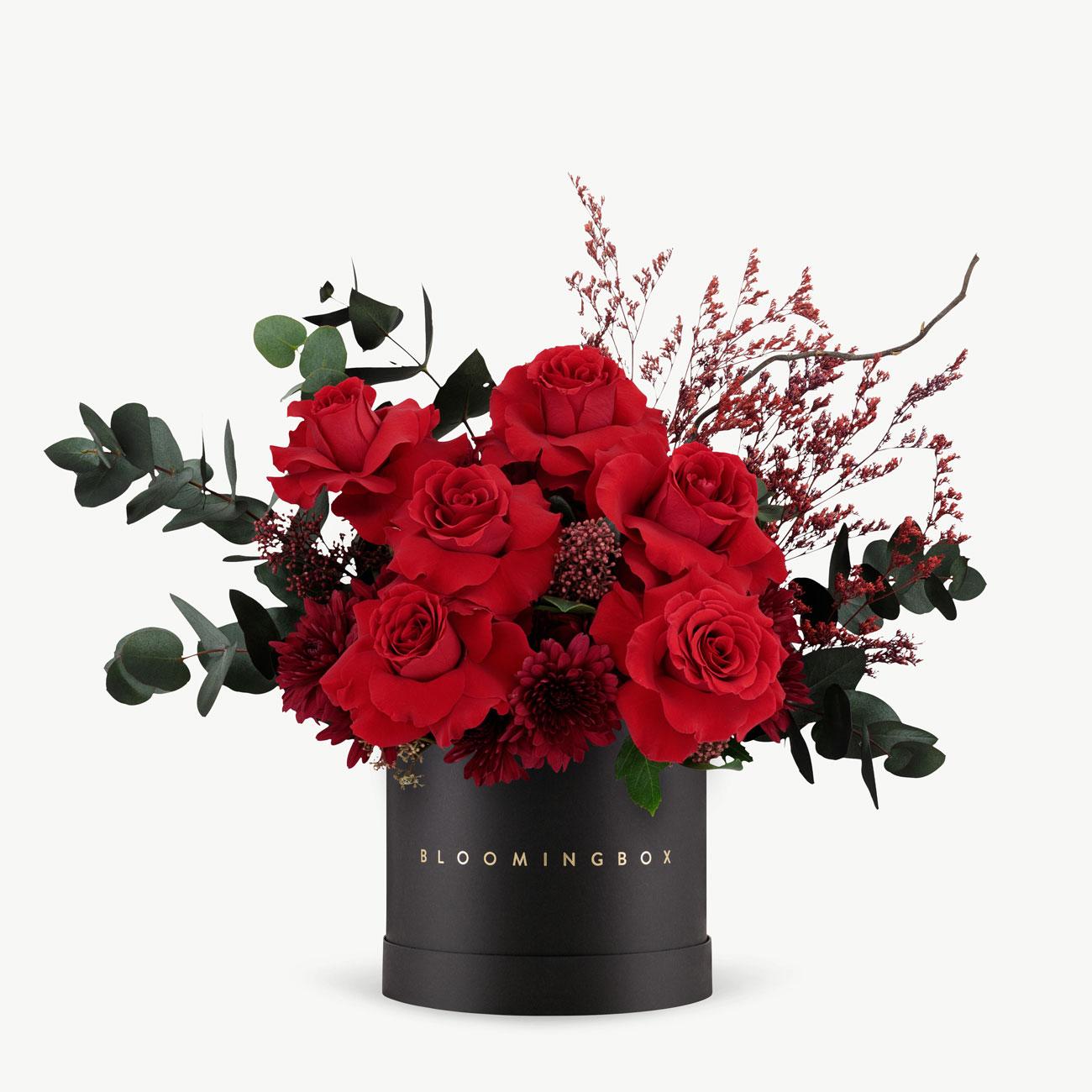 Amyaz Shay Parfum with red roses box view 2