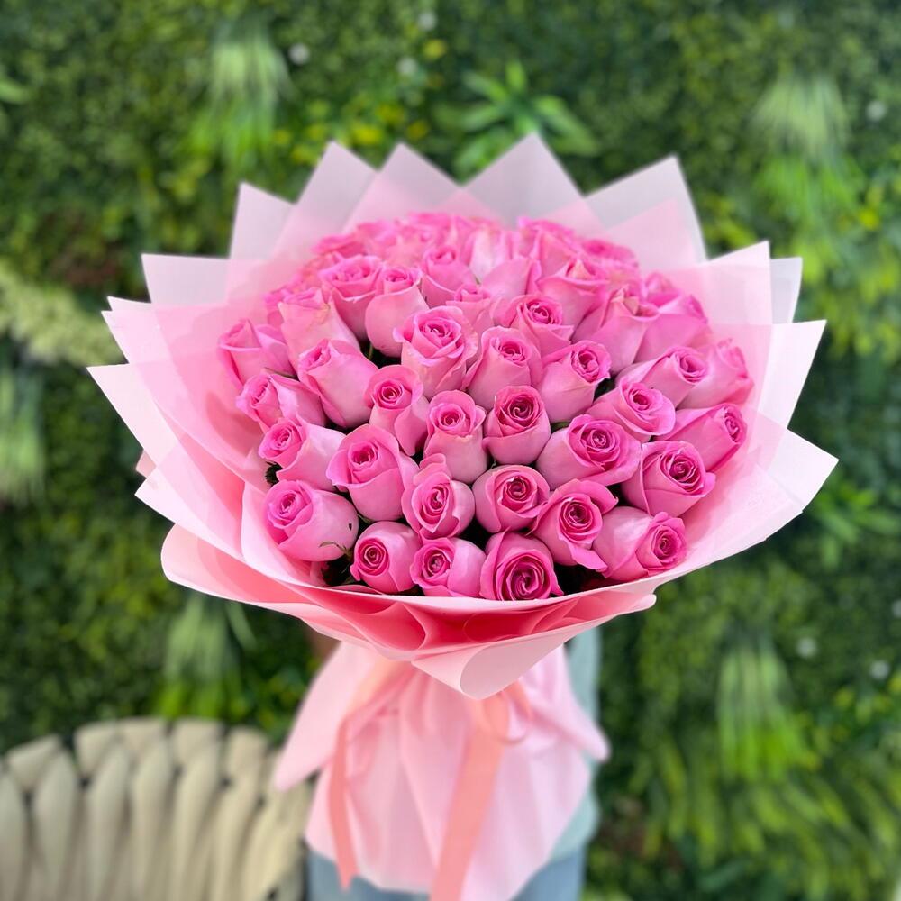 Peach rose hand bouquet view 2