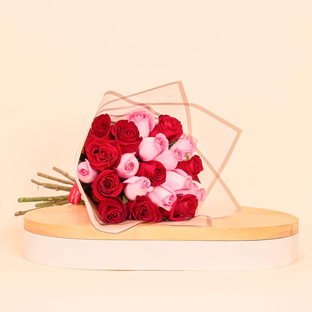 Flowrista | Red & Pink Roses Bouquet view 1
