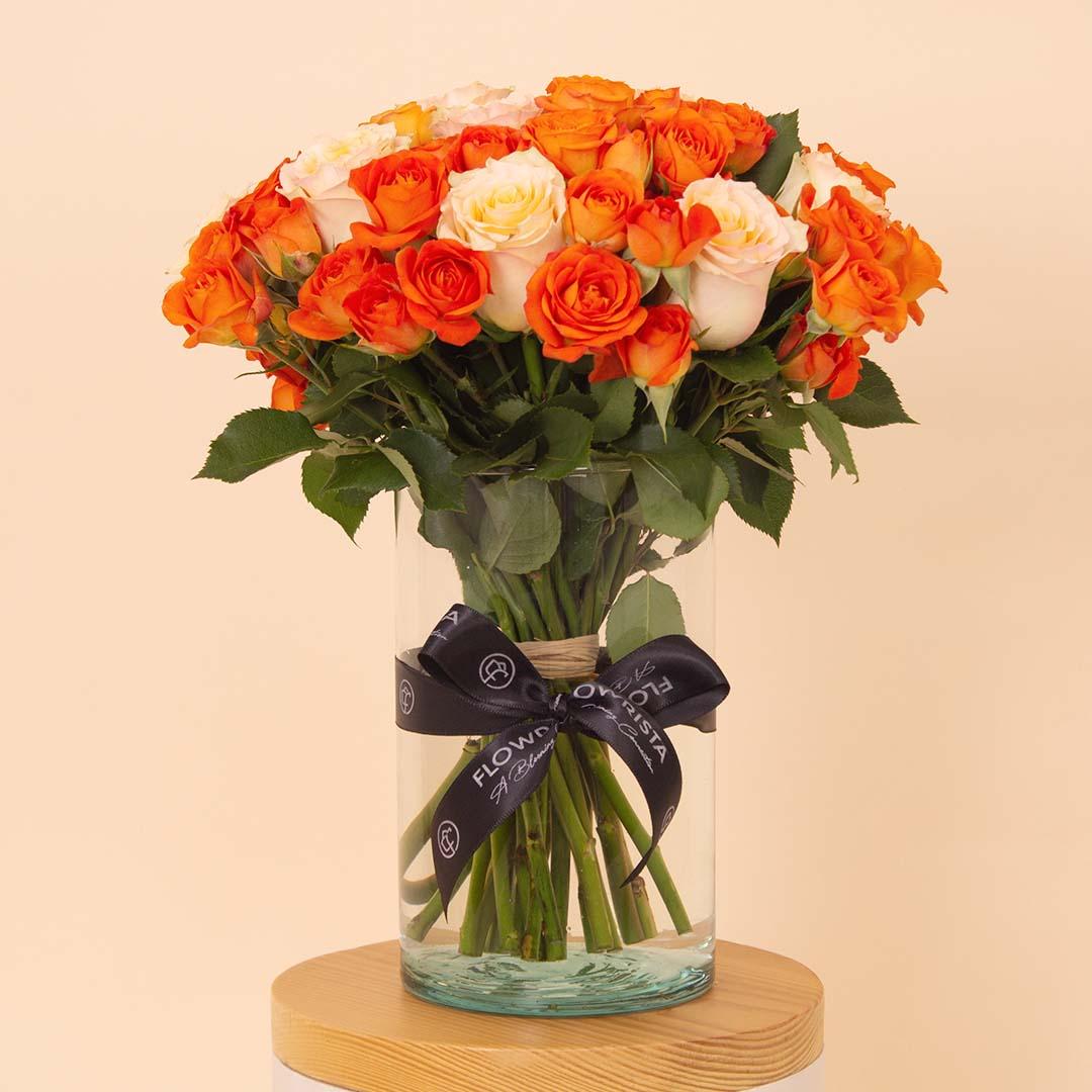 Flowrista | Bouquet of Simon & Orange Roses view 1