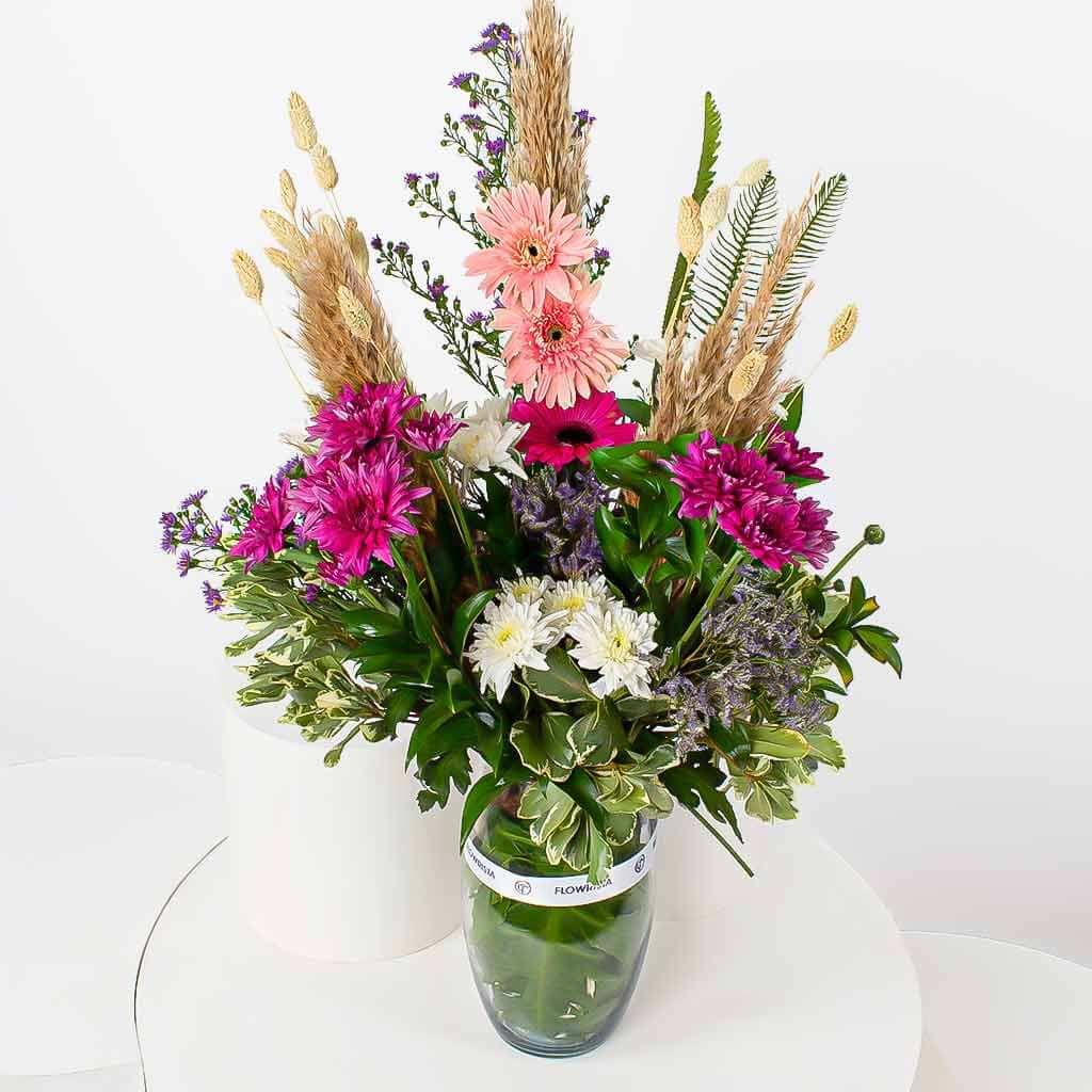 Gerbera & Chrysanthemum Flower Vase view 2