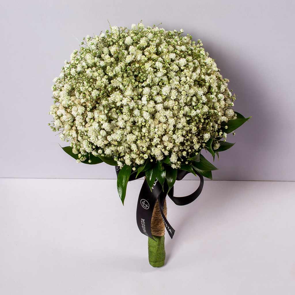 bridal bouquet of white flower& baby flower view 2