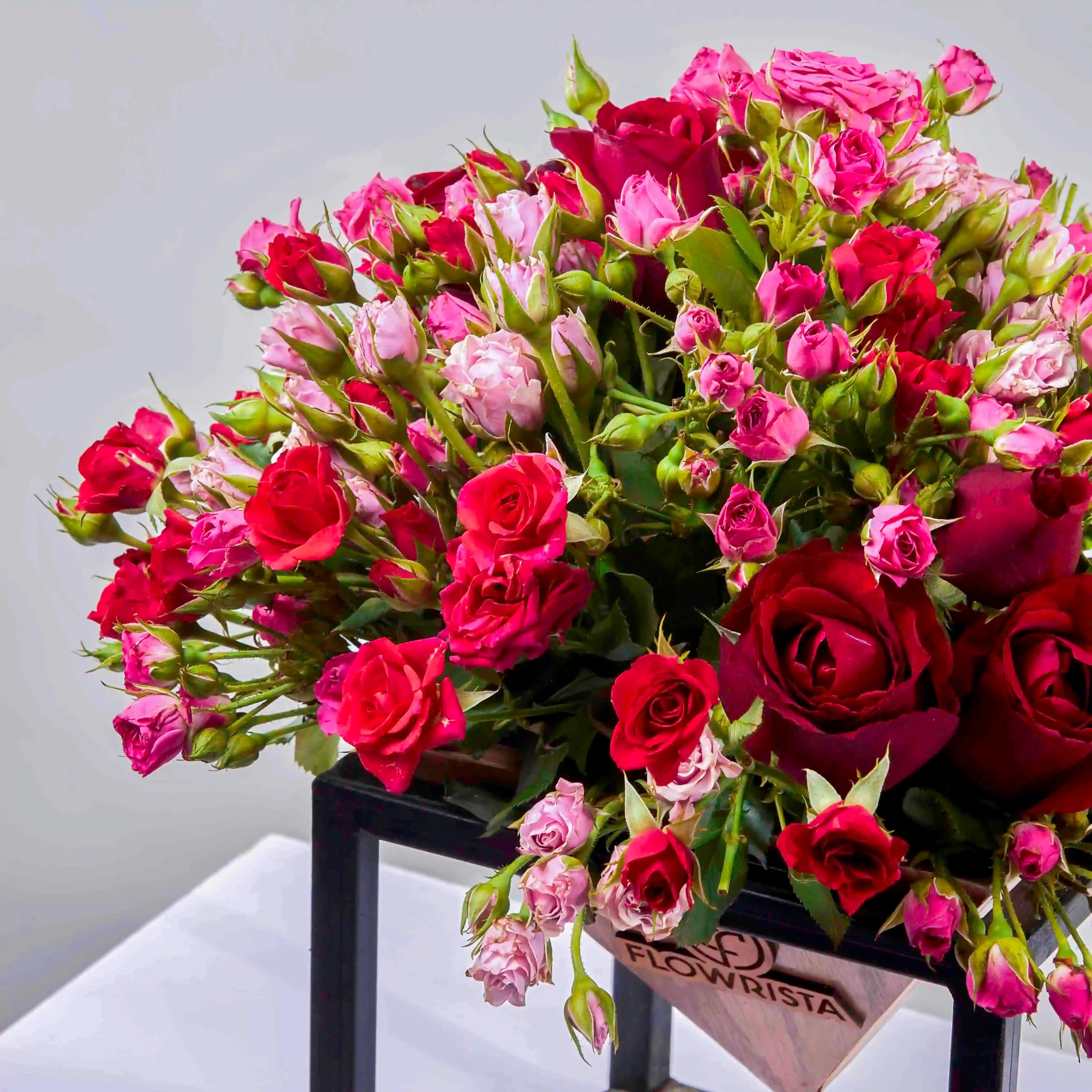 Flowrista | Flory Baby Roses view 2