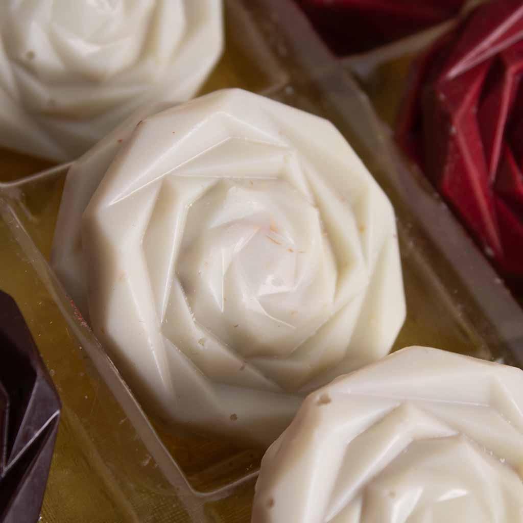 Shanshal Flowers Chocolate view 3