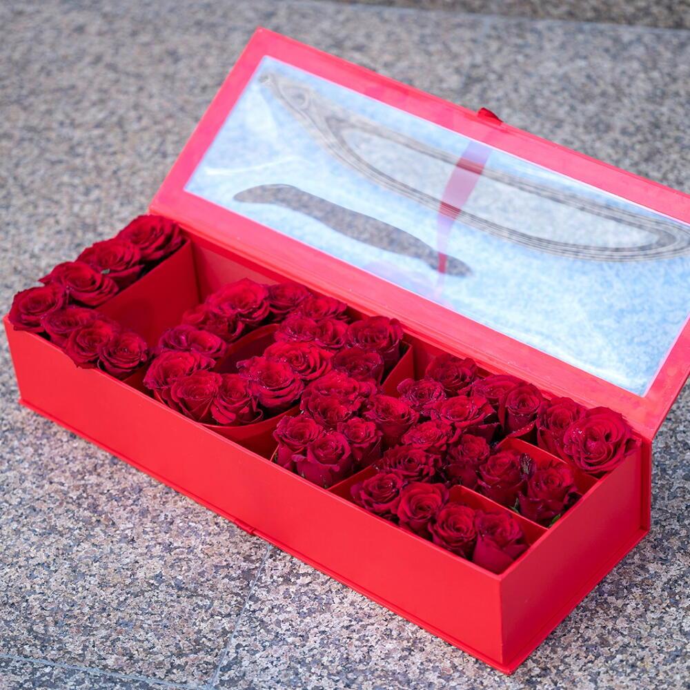 ‘Love Box Red-1427 view 2