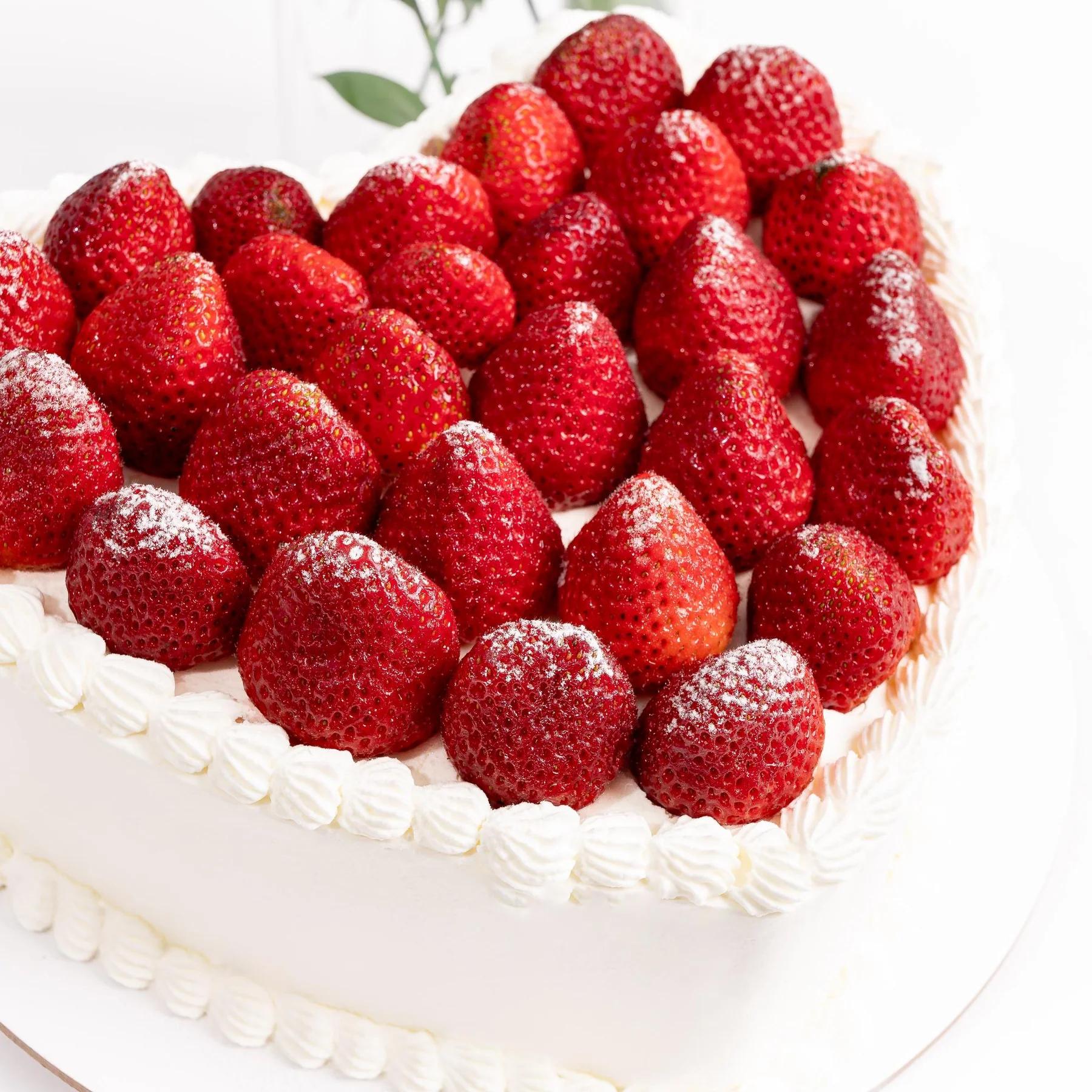 Romantic Cake and Roses Gift Bundle view 3
