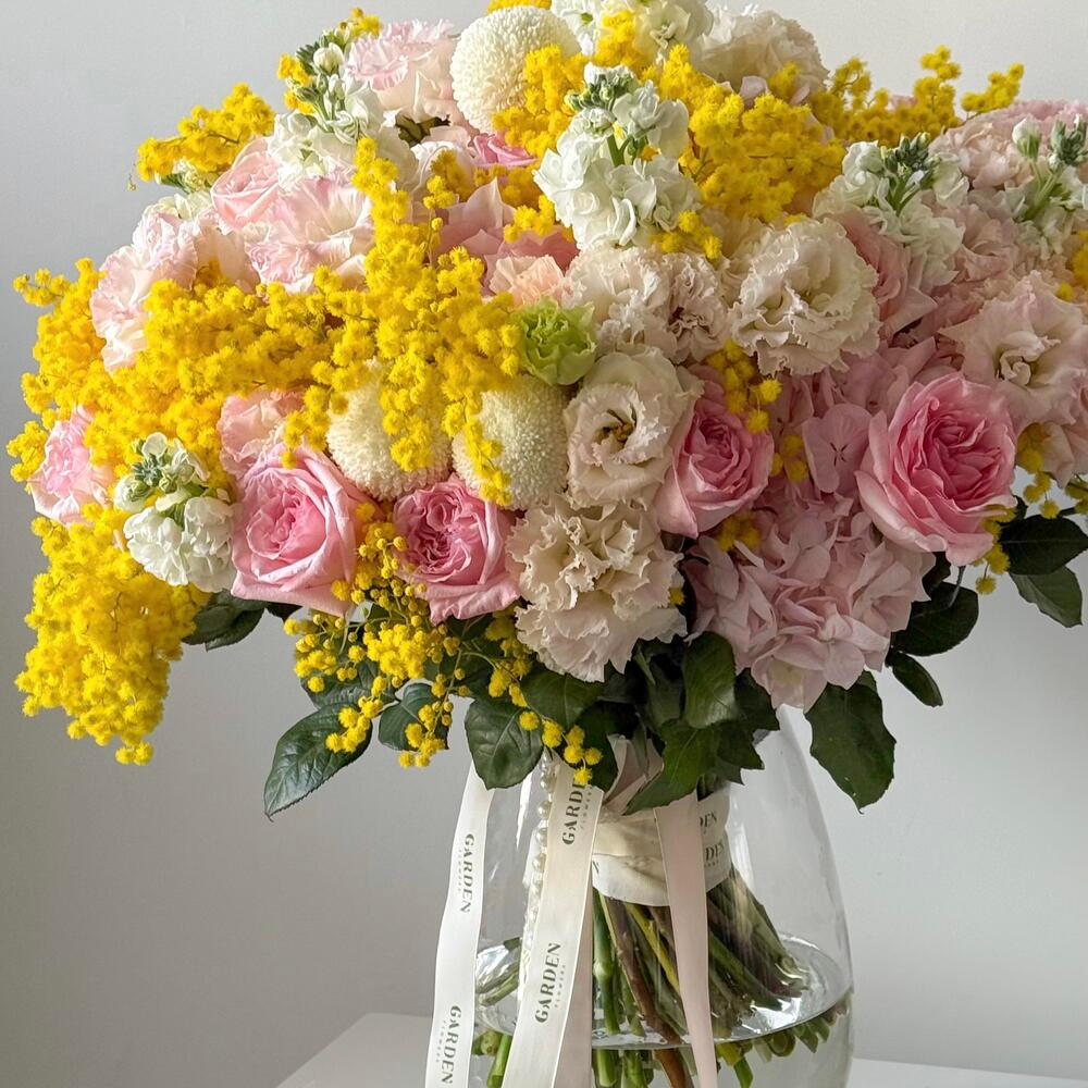 «Spring» bouquet (size L) — mimosa, hydrangea, Ohara rose view 2