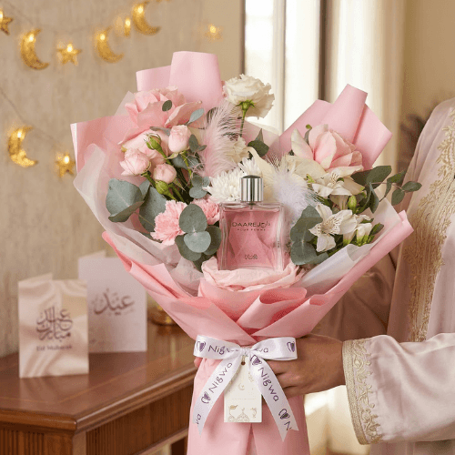 The "Daarej Pink" Arrangement view 1