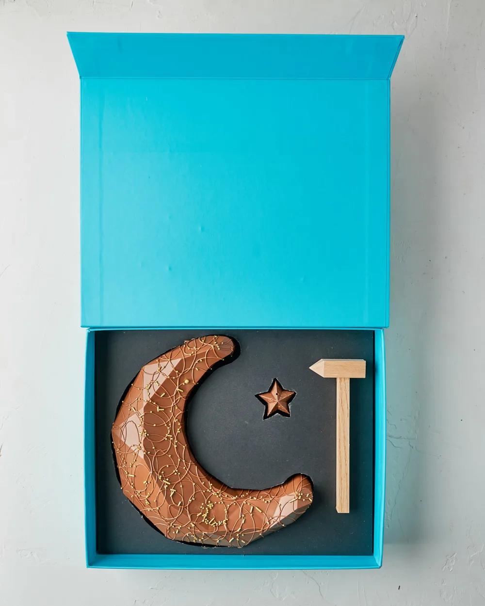 Edible Crescent by NJD