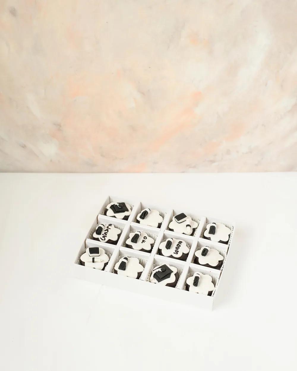 Graduation Oreos by NJDundefined