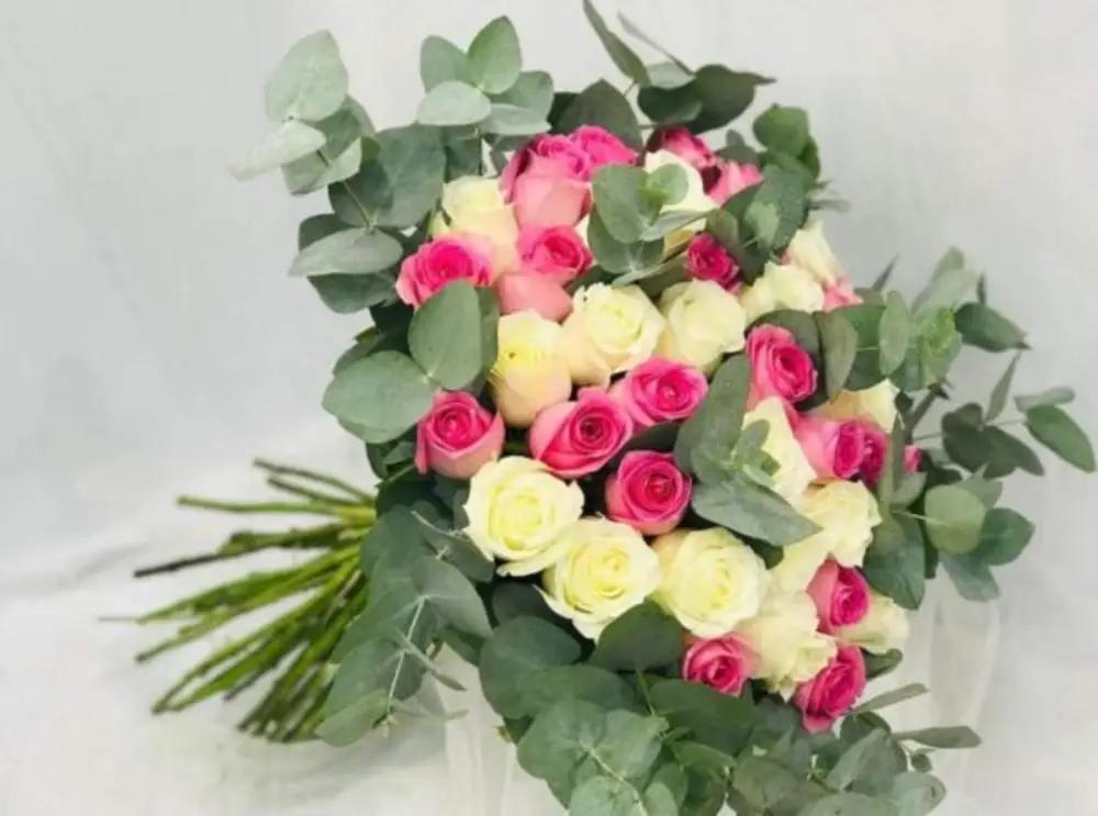Pink and white flowers bouquet with eucalyptusundefined