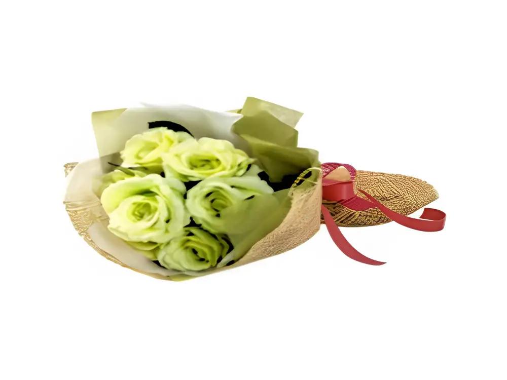 White rose bouquet.undefined