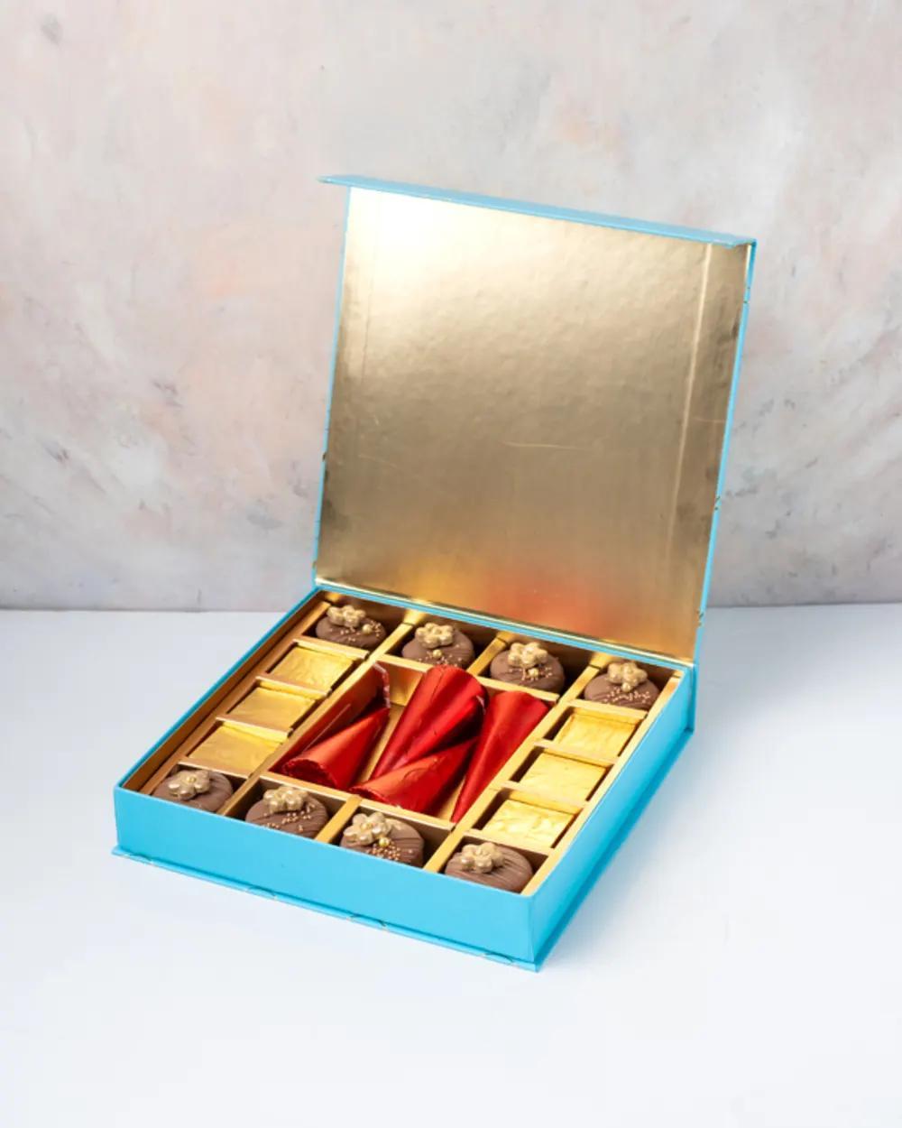 Cookies and Cracker Gift boxundefined