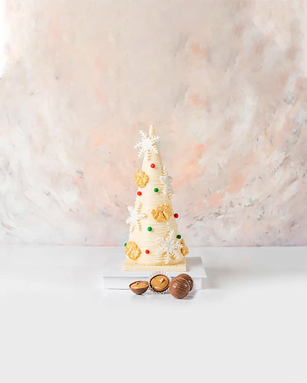 White Christmas Tree By NJDundefined