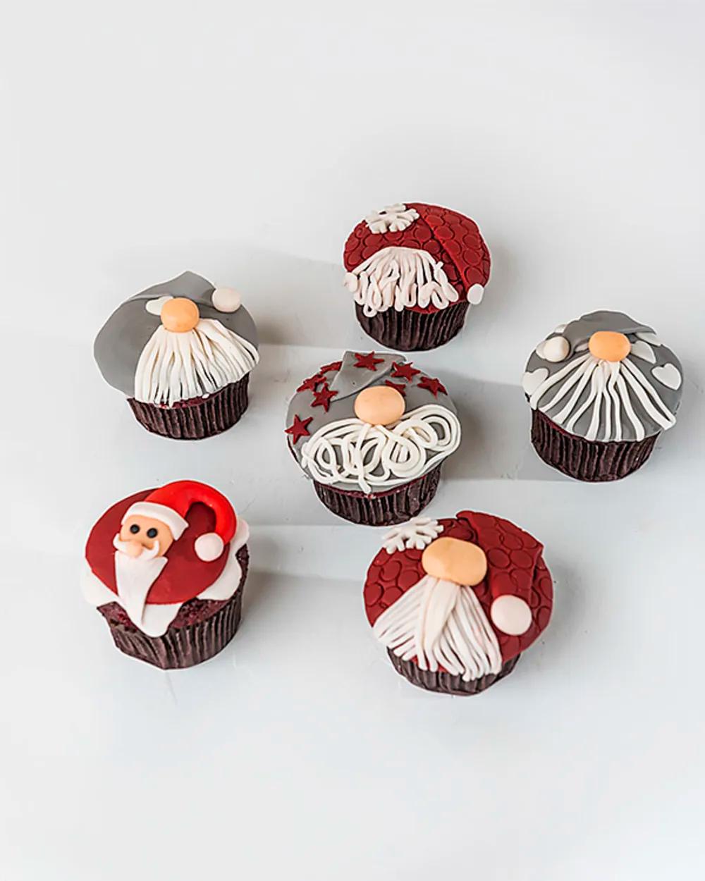 Red and Grey Christmas Cupcakes by NJDundefined