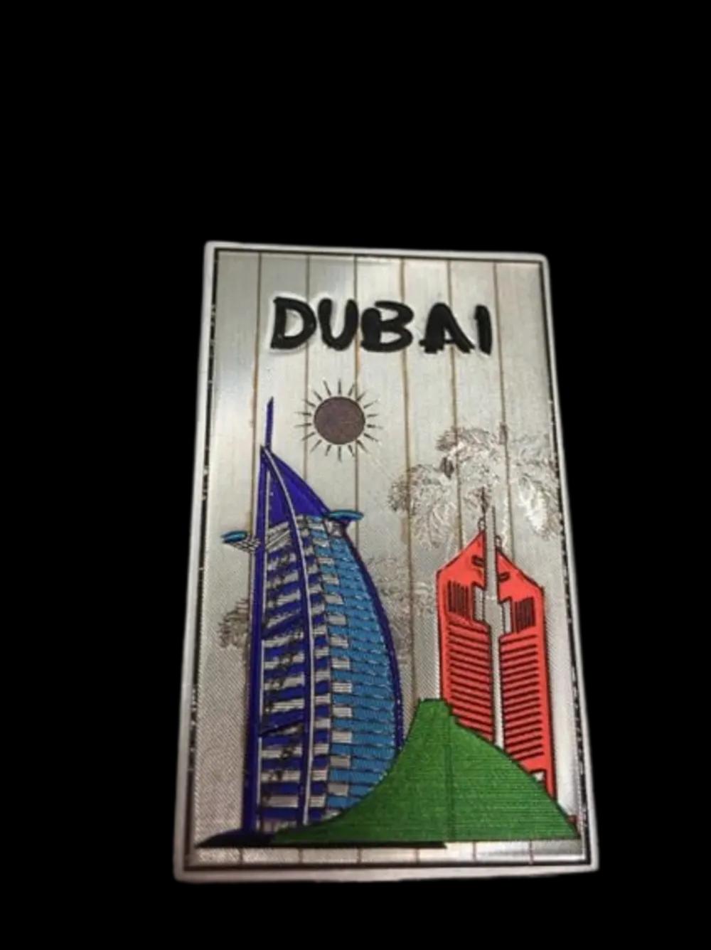 Picture with a magnet to hang 5undefined