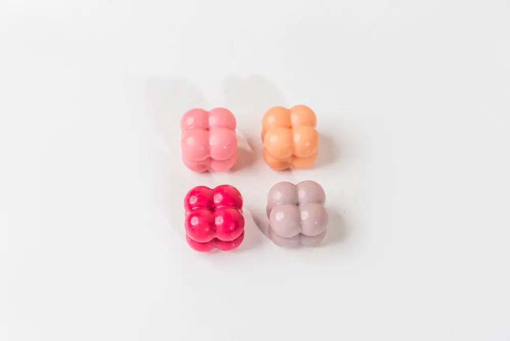 Mini Ombre Chocolate Box by NJDMini Ombre Chocolate Box by NJD, Luxury Chocolate Gift Box, Premium Chocolate Box UAE, بوكس شوكولاتة فاخر, علبة شوكولاتة للهدايا, بوكس شوكولاتة أومبري صغير من NJD