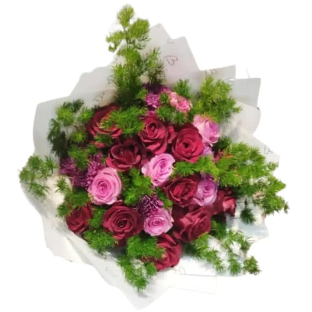 Bouquet of roses 1undefined