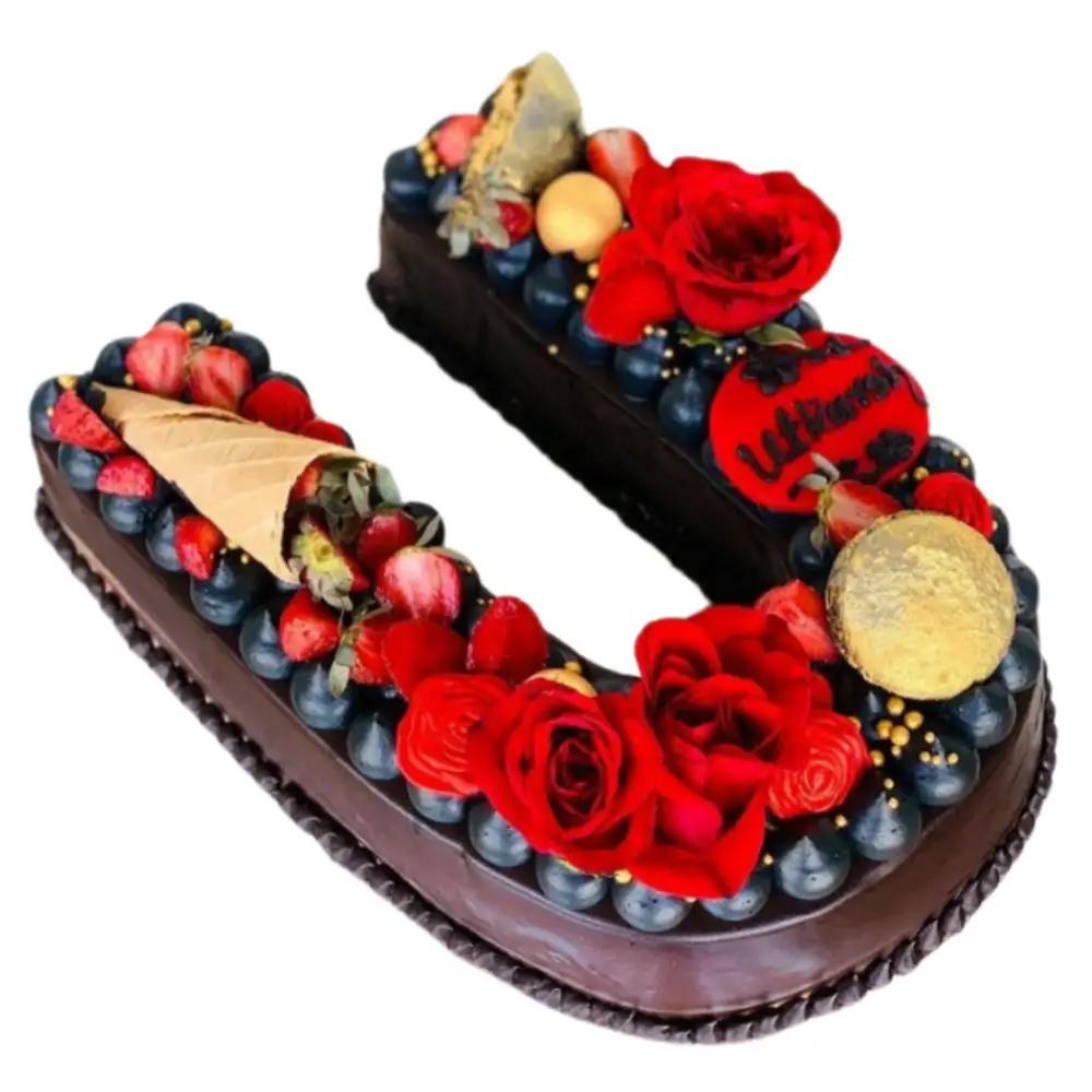 Letter U Shaped Cakeundefined