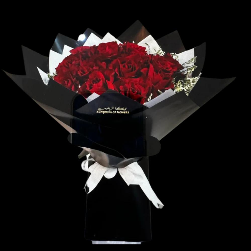 Bouquet of red roses 1023