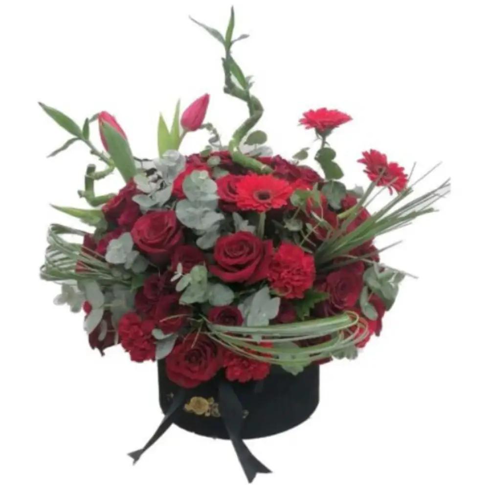 Red roses box with mix flowers and leaves Nundefined