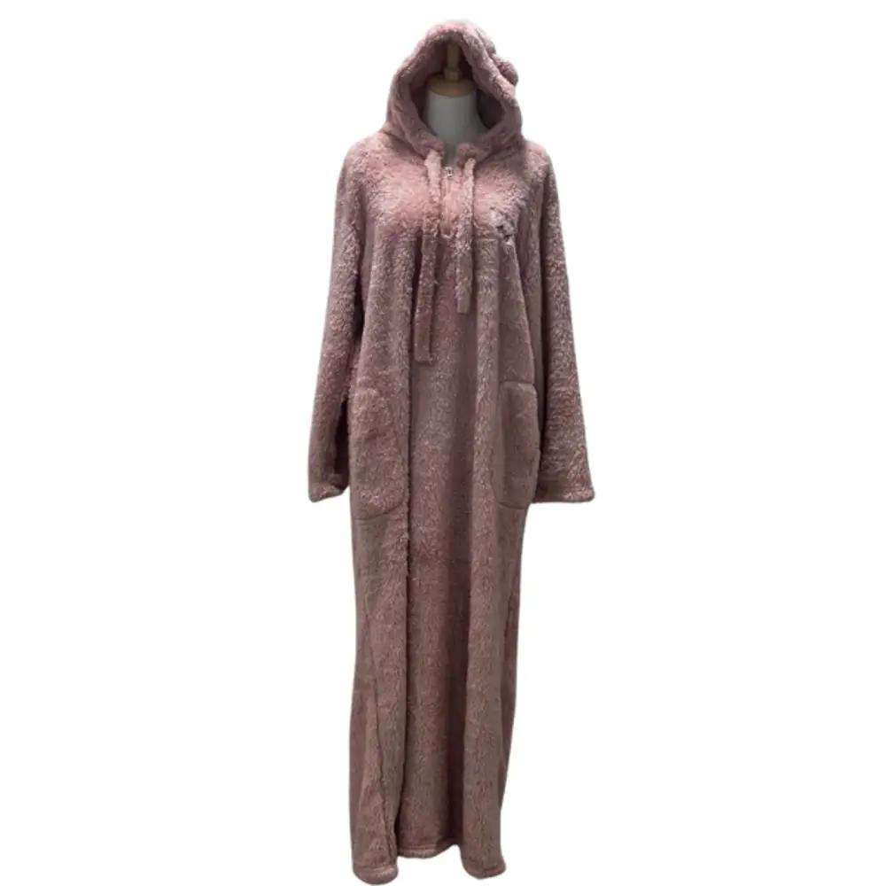 Women's long robeundefined