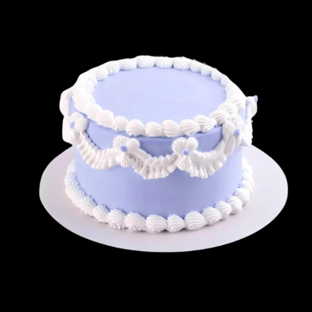 ribbon vintage cake