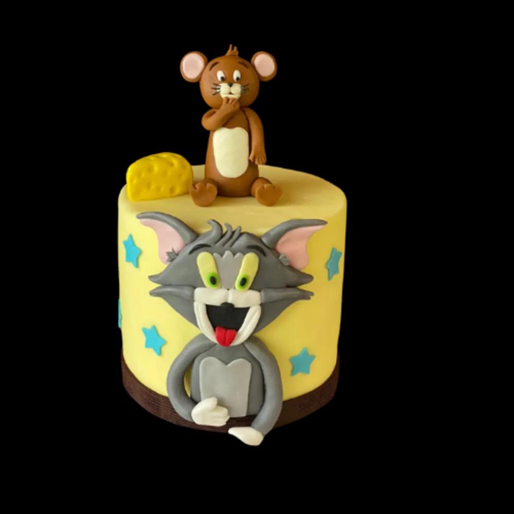 Tom and Jerry birthday cakeundefined