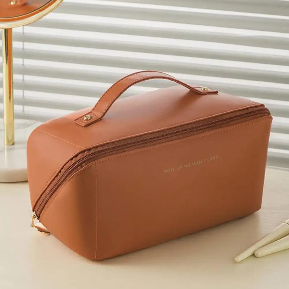 Leather makeup bag 1undefined