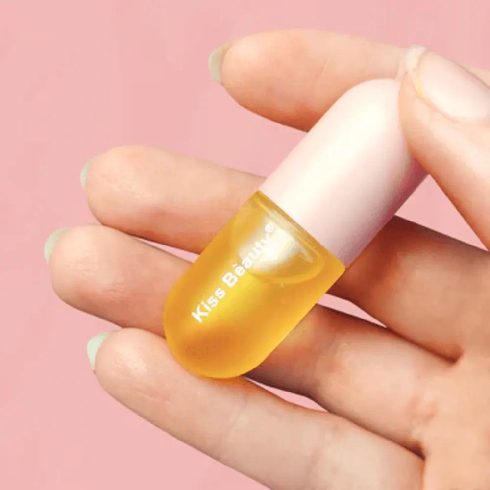Lip plumper and moisturizerundefined