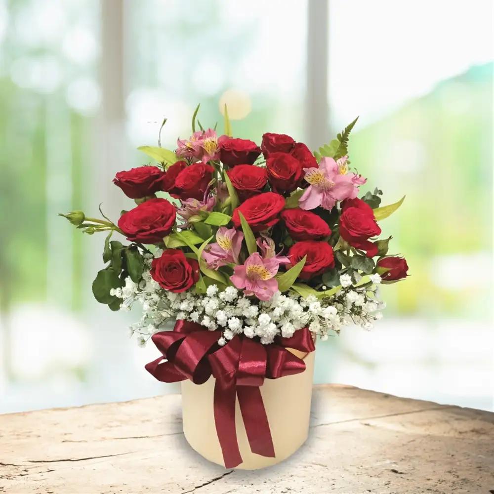 BA002 Roses Spray (Baby Rose) Box Arrangement