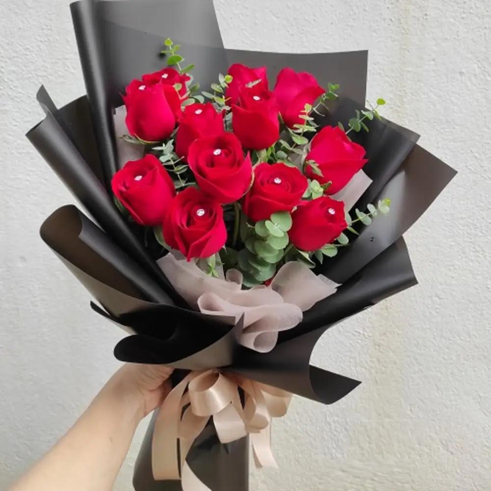 HR1215 Red Roses Bouquetundefined