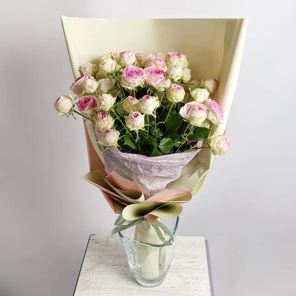Bouquet of Pink spray rosesundefined