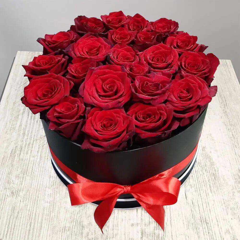 Maroon Roses in a black box, 21 pcs