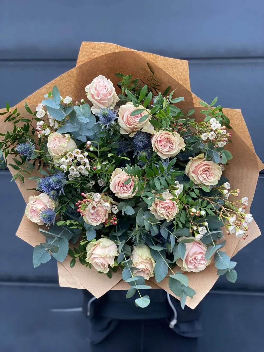 Classic Pink Rose Bouquetundefined
