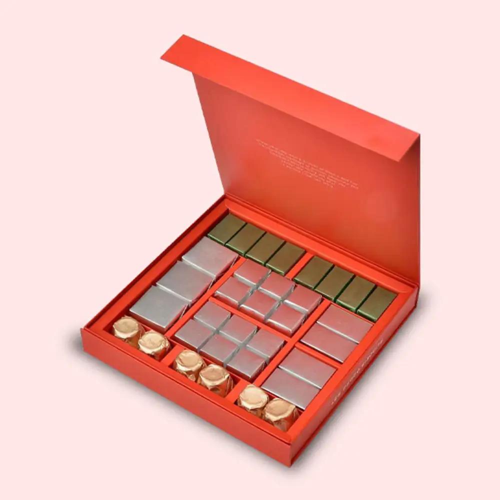 Les Choco BiscuitsChocolate Biscuits Gift Box, Luxury Chocolate Biscuits, Gourmet Biscuit Gift UAE, بوكس بسكويت بالشوكولاتة, بسكويت فاخر بالشوكولاتة, هدية بسكويت فاخرة