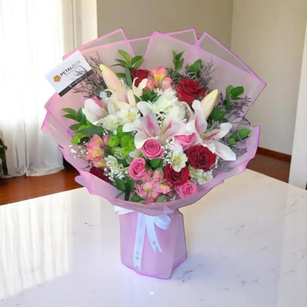 Deluxe Joyful Bouquet Roses Lilies