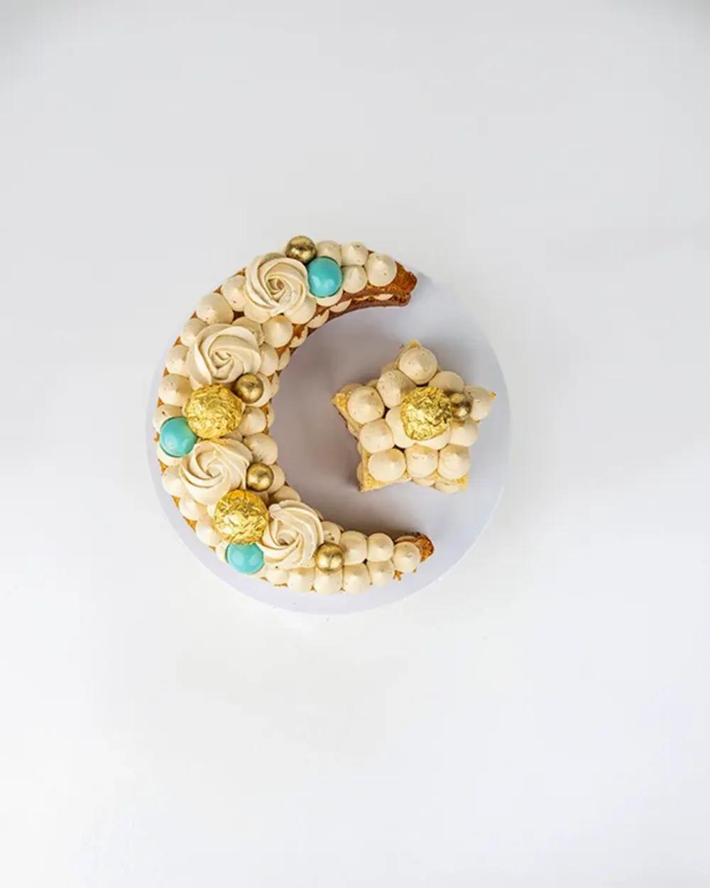 1Kg Vanilla Crescent Cakeundefined