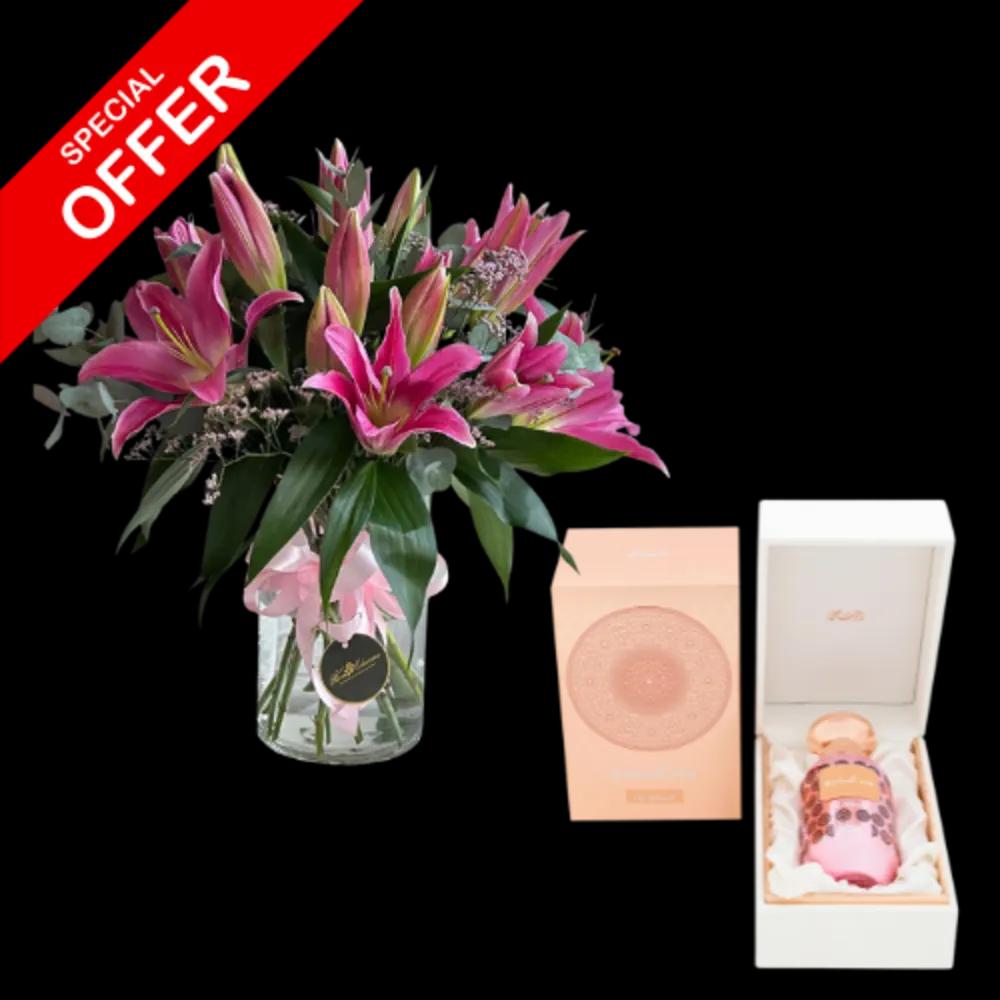 lilies vase and Lamaan - Oud Rose