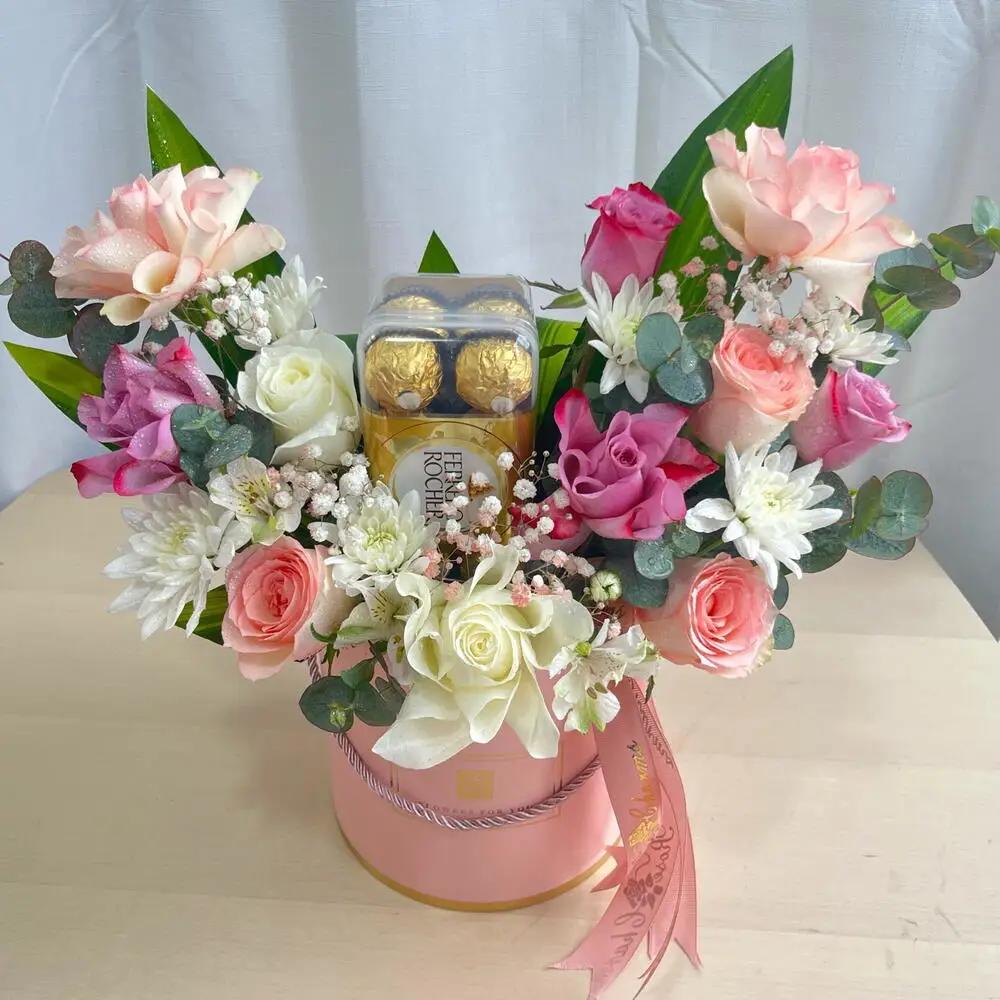 "Moonlight Blossom Box | Crescent Rose Chrysanthemum Design with Ferrero Chocolates – Birthday Gift"Birthday Gift Box, Birthday Flowers and Chocolate Gift, Luxury Birthday Gift, بوكس عيد ميلاد, هدية ورد وشوكولاتة عيد ميلاد, هدية عيد ميلاد فاخرة