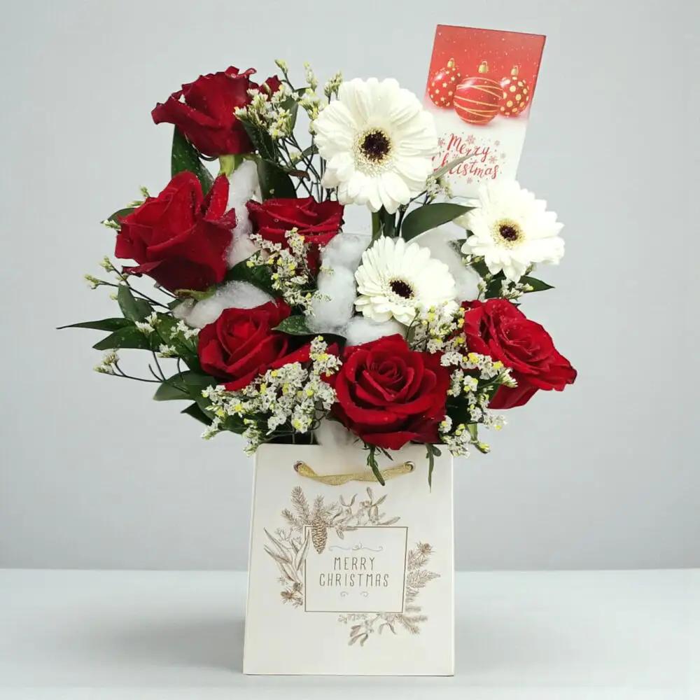 Christmas Snow Rose Delight